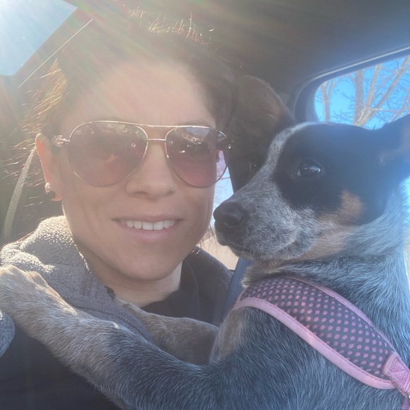 Meet your Posher, Christina - Picture 4 of 7